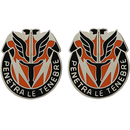 112th Signal Battalion Unit Crest (Penetra Le Tenebre) Army Unit Crests