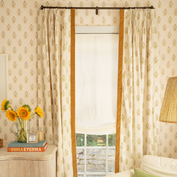 FEATURED: Photo by @hannahsmckenna. Lucie Chamomile Wallpaper & Curtains with Honey Band