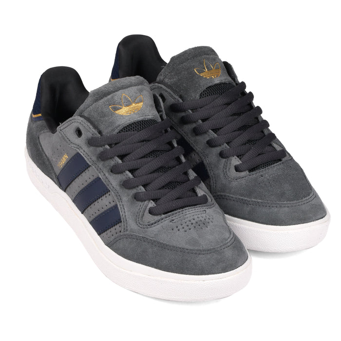 Adidas - Tyshawn Low (Carbon/Carbon/Grey)