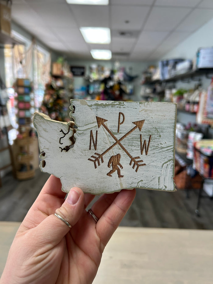 Ginger & The Huth- PNW Shelf Sitters - Pine & Moss
