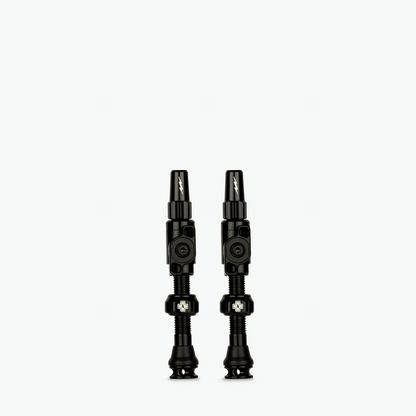 Medium (35mm) / Black