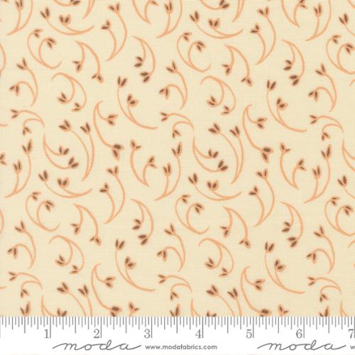 Cream Blush (Style 7)- Sunlit Ruins Fat Quarter