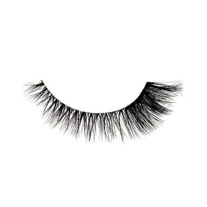 Femme Fatale flared lash with medium volume and wispy texture.