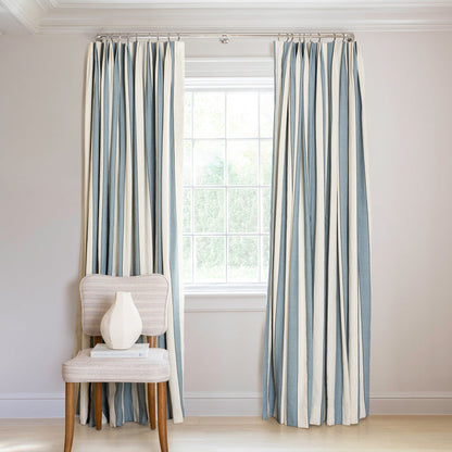 FEATURED: Shown in Tailored Pleat / Blackout