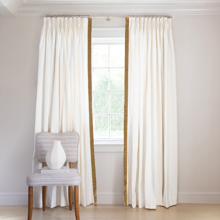 FEATURED: Shown in Pinch Pleat / Blackout / Camel Velvet Band