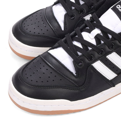 Adidas - Forum 84 Low ADV (Black/White)