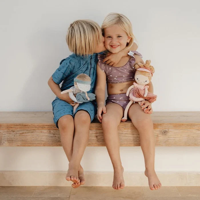 Produktansicht 7: Kuschelpuppe Mila zum Kuscheln und Spielen
