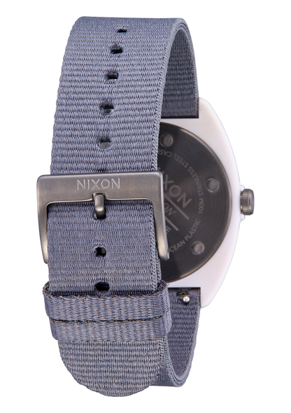 Light-Wave - White / Navy