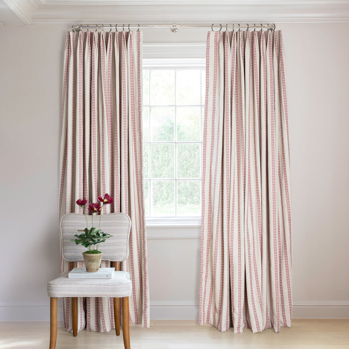 FEATURED: Shown in Tailored Pleat