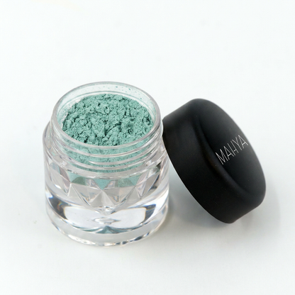 Mineral Powder – Satin Eyeshadow