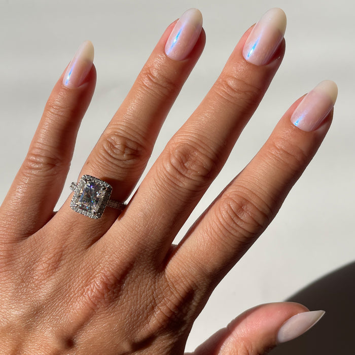 Pink Goldfish | Oval | Medium shimmery pink iridescent press on nails in medium oval shape for easy manicure at home