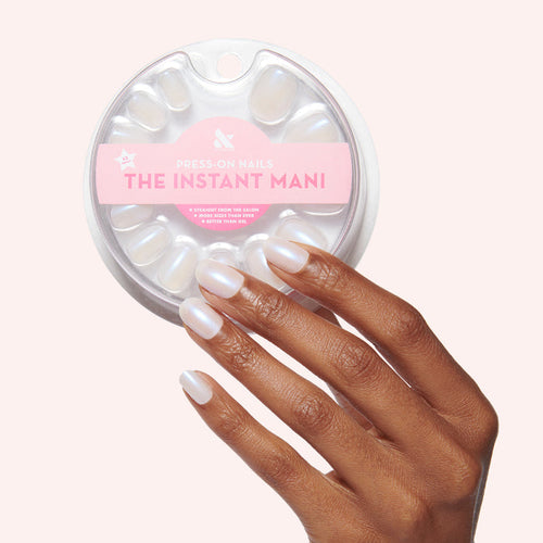 Pink Goldfish | Round | Extra Short shimmery pink iridescent press on nails in extra short round shape for quick mani
