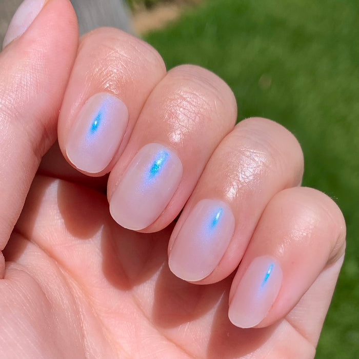 Pink Goldfish | Round | Extra Short subtle pink iridescent press on nails with extra short round shape for quick mani