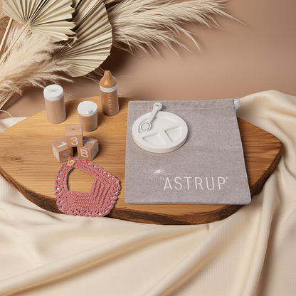 byAstrup Puppen-Fütterset 9-teilig mit Holz-Accessoires