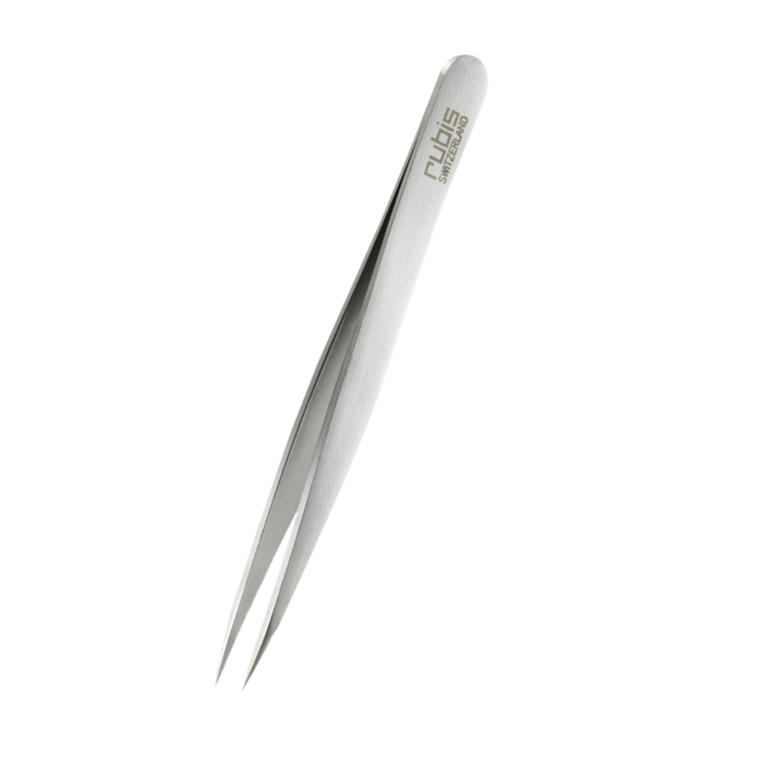 T100 Rubis Sharp Point Brow Tweezer | A pair of Rubis sharp pointed tweezers on a white background