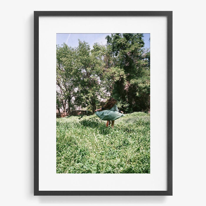 30 x 20 inches | Edition of 10 / Black / Matted