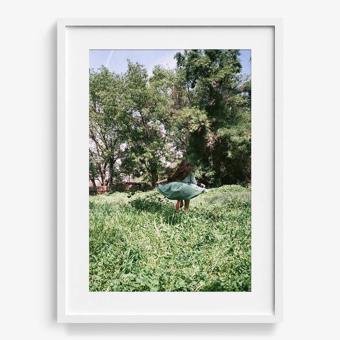 24 x 16 inches | Edition of 25 / White / Matted