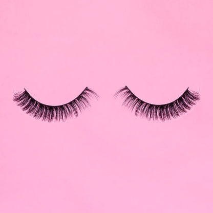 *NEW* RUSSIAN WISPY HYBRIDS STRIP UNICORN LASHES - Unicorn Cosmetics