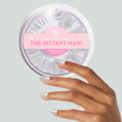 Shellphone Bling | Squoval | Short lavender green iridescent press-on nails in short squoval shape for easy mani