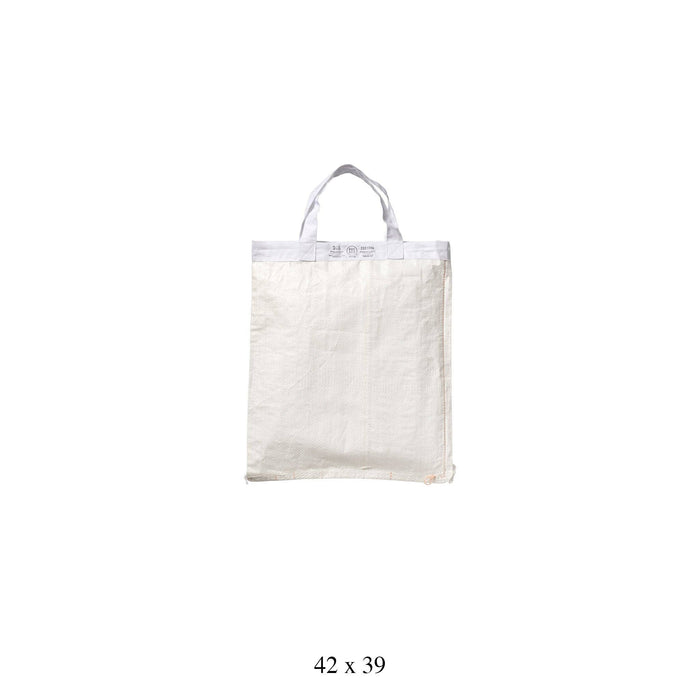Shopping Bag in White