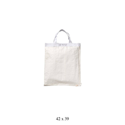 Shopping Bag in White