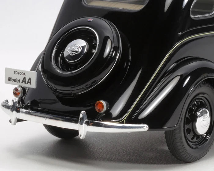Tamiya 1/24 Toyota / Toyoda Model AA Passenger Car Model Kit