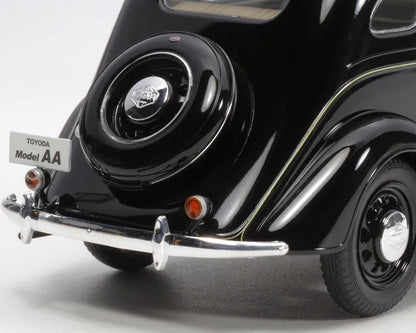 Tamiya 1/24 Toyota / Toyoda Model AA Passenger Car Model Kit