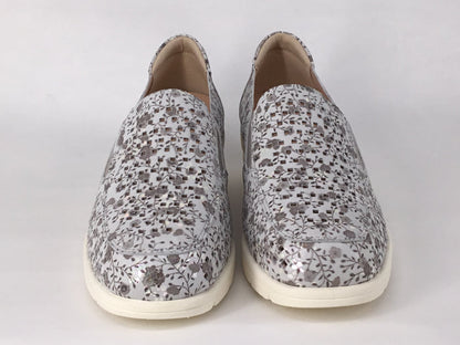 Tango's Pacific available in 4 colours