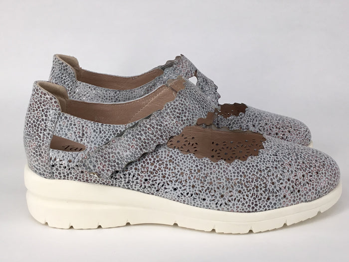Tango's Roy available in 4 colours