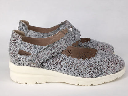 Tango's Roy available in 4 colours