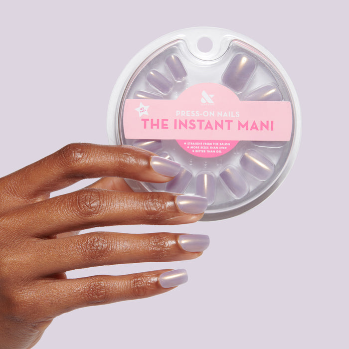 That’s So Ursula | Squoval | Extra Short blue iridescent press-on nails in extra short squoval shape for a quick mani