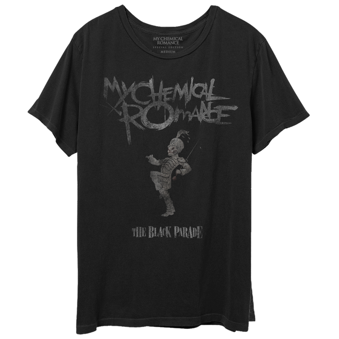 THE BLACK PARADE DISTRESSED T-SHIRT