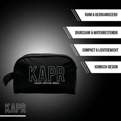 KAPR toilettas met tekst: ruim, waterbestendig, compact, iconisch design – productpresentatie.