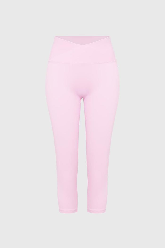 V-Waist Scrunch Capri Legging