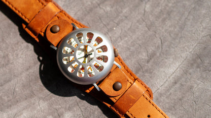 vario medic watch with shrapnel protector