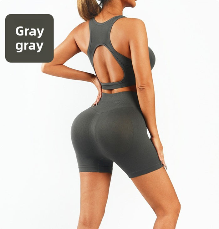 Gray / S